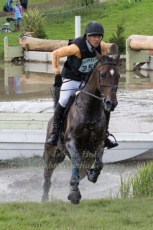 NICK GAUNTLETT (GBR) AND COSMIC ORDER