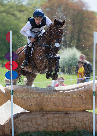 Christopher  Burton (AUS) riding TS Jamaimo