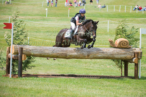 HANNAH BROWN  RIDING  WINSOME CONTROL