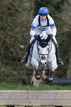 Francis Whittington riding Easy Target