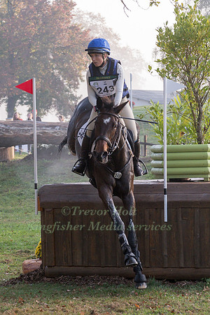 KIRSTY JOHNSTON (GBR) AND CLASSIC VI