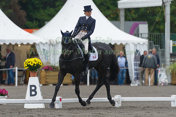 Kathryn Robinson and Let It Bee