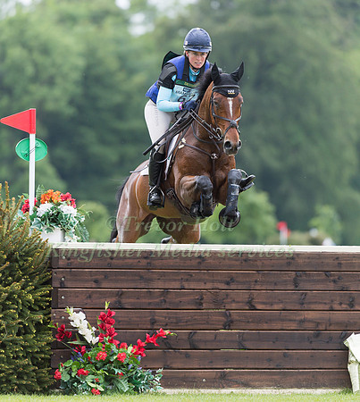 JODIE AMOS (GBR) AND WISE CRACK