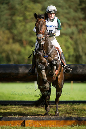 Camilla Spiers and Portersize Just a Jif