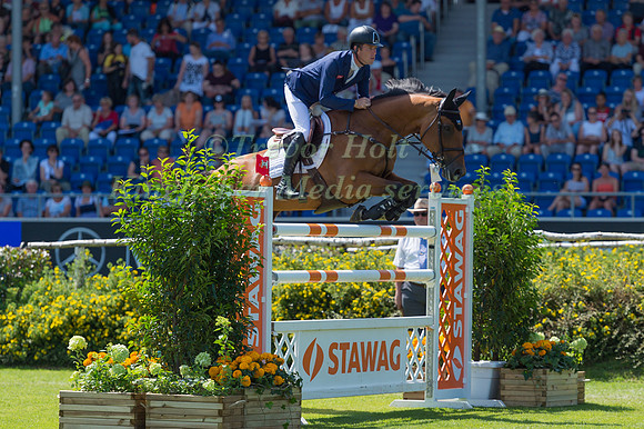 SCOTT BRASH AND URSULA XII