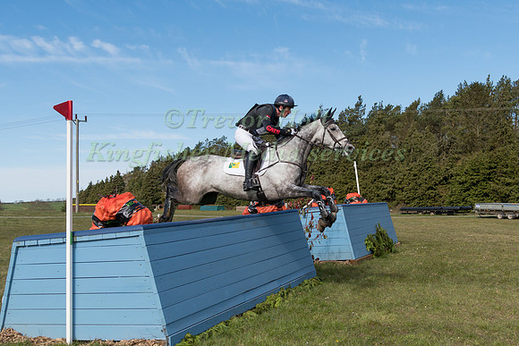 OLIVER TOWNEND RIDING COOLEY ROSALENT