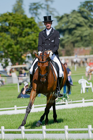 Mark Todd and Leonidas II