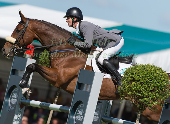 Paul Sims (GBR) and  Glengarnock