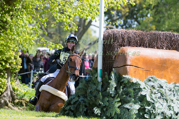 Alicia Hawker (GBR) and  Charles RR