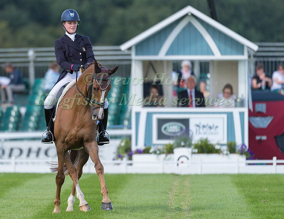 Clare  Abbott (IRL) and Euro Prince