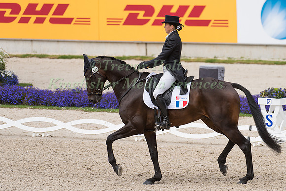 Gwendolen Fer (FRA) and Romantic Love