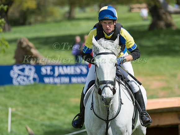 TYLER CASSELLS (GBR) RIDING  MACHISMO STAR COMPETING IN THE CROSS COUNTRY PHASE OF THE  CIC THREE STAR COMPETITION AT THE  2017 DODSON AND HORRELL CHATSWORTH INTERNATIONAL HORSE TRIAL.