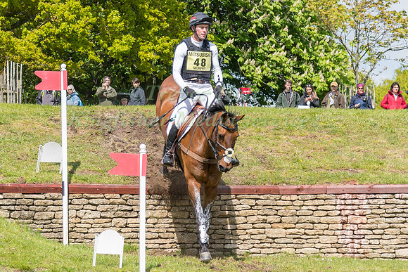 Joseph Murphy (IRL) and  Sportsfield Othello