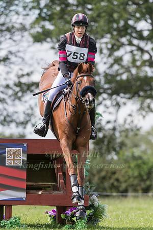 SARAH BULLIMORE RIDING  COROUET