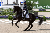 Charlotte Fry (GBR) and Glamourdale