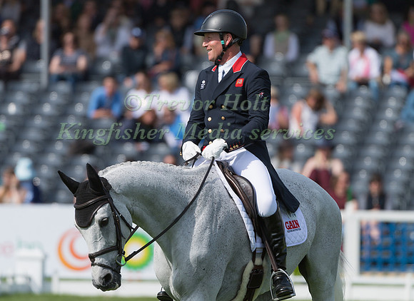 Oliver Townend (GBR) and Swallow Springs