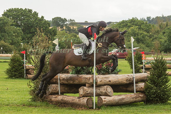 ALI WILKES AND JAZZ ROOS