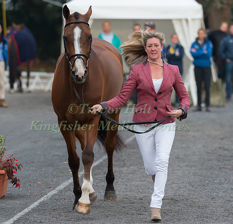 Nicola Wilson (GBR) and One Two Many