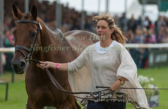 Piggy French (GBR) and Vanir Kamira