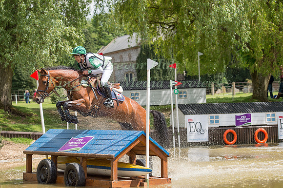Toshiyuki  Tanaka (JPN)  riding Pretty Darling