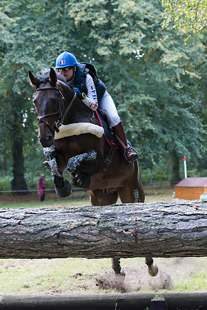 Thais Meheust of Great Britain riding  QUAMILHA