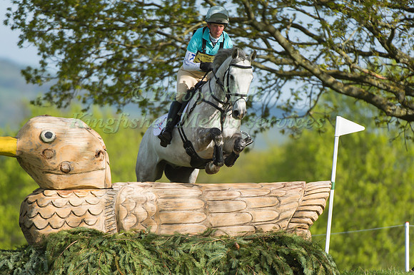 Izzy Taylor (GBR) riding Direct Cassino