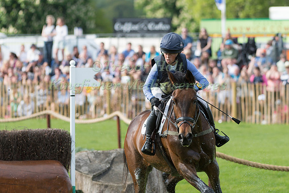 Rosalind Canter (GBR) and Lordships Graffalo