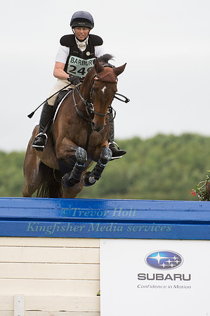 Jeanette Brakewell (GBR) riding Kec Salza