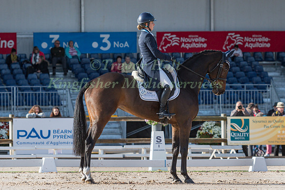 KIRSTY JOHNSTON (GBR) AND CLASSIC VI