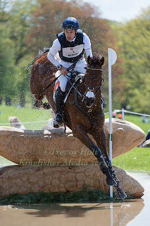 Christopher  Burton (AUS) riding TS Jamaimo