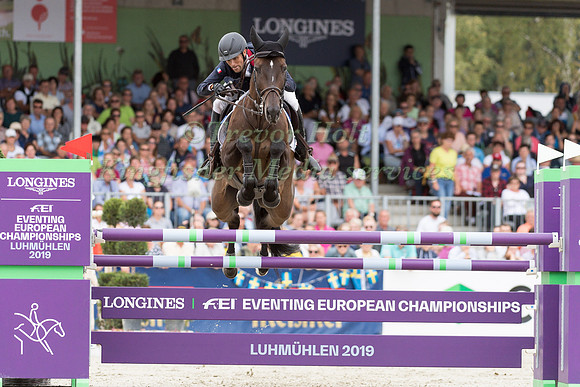 Nicolas Touzaint (FRA) and Absolut Gold HDC
