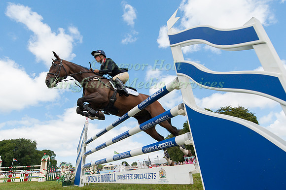 IZZY TAYLOR (GBR) RIDING KBIS BRIARLANDS MATILDA