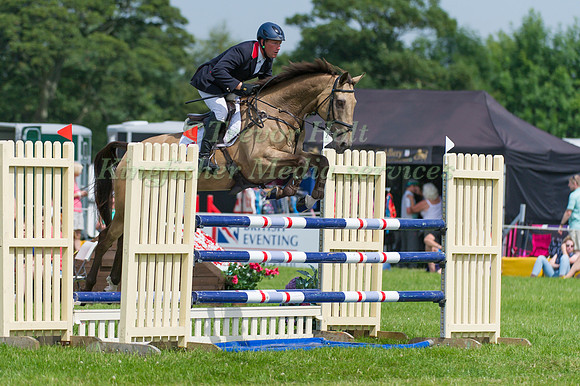 Oliver  Townend and Sandiman II