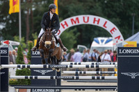 ESTEBAN VALLE BENITEZ (ESP) AND MILANA