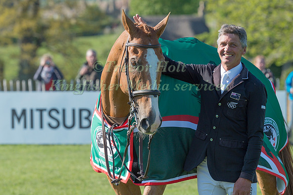 Winner Andrew Nicholson (NZL) and Nereo at the end  of the 2017 Mitsubishi Motors Badminton Horse Trials