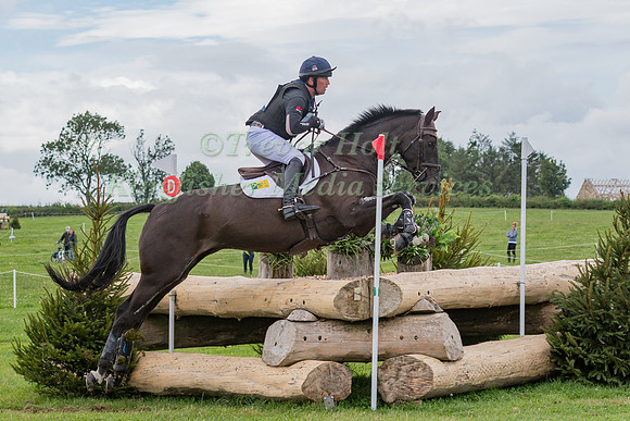 OLIVER TOWNEND RIDING  TREGILDER