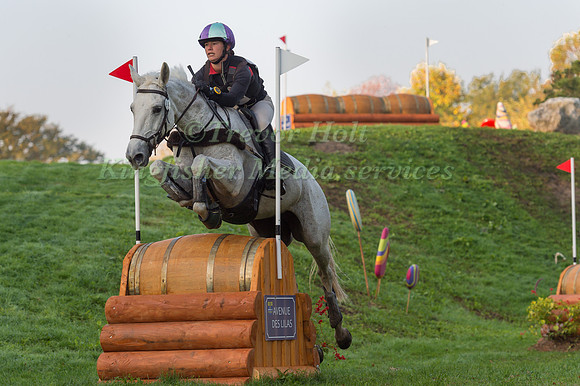 VICTORIA MADSEN (GBR) AND NYSA DE PETRA