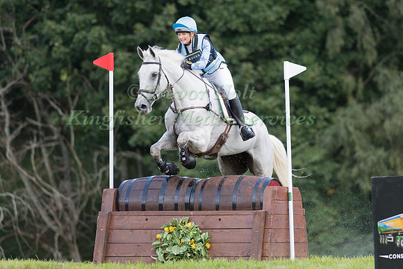 CHLOE LYNN (GBR) AND REBELLIOUS II