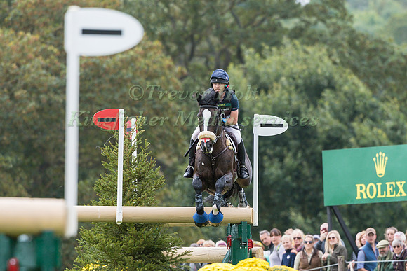 BEN HOBDAY (GBR) AND HARELAW WIZARD
