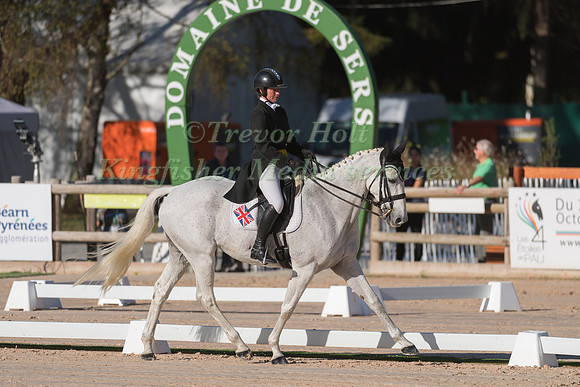 VICTORIA MADSEN (GBR) AND NYSA DE PETRA