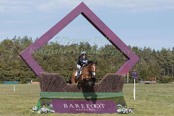 PIPPA FUNNELL RIDING MAJAS HOPE