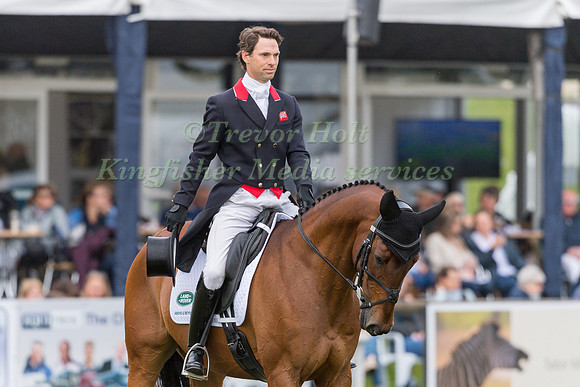 HARRY MEADE (GBR) AND TENAREZE