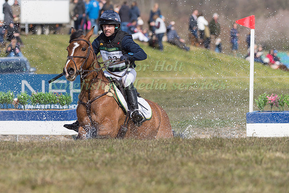BEN HOBDAY RIDING SHADOW STAR QUALITY