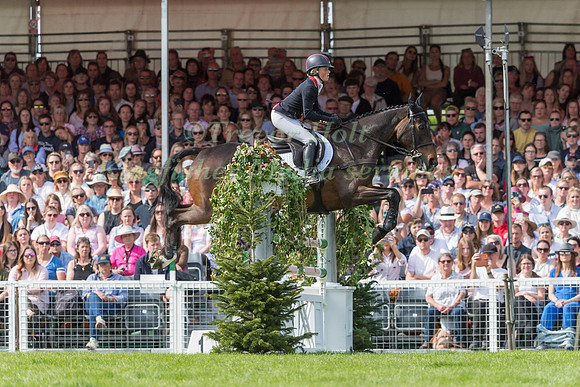 Rosalind Canter (GBR) and Allstar B