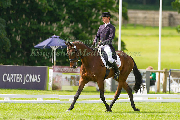 Kevin McNab and Clifton Pinot