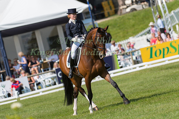 Carrie Byrom (GBR) riding Detective