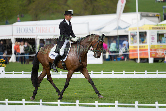 Bill  Levett (AUS) riding Shannondale Titan