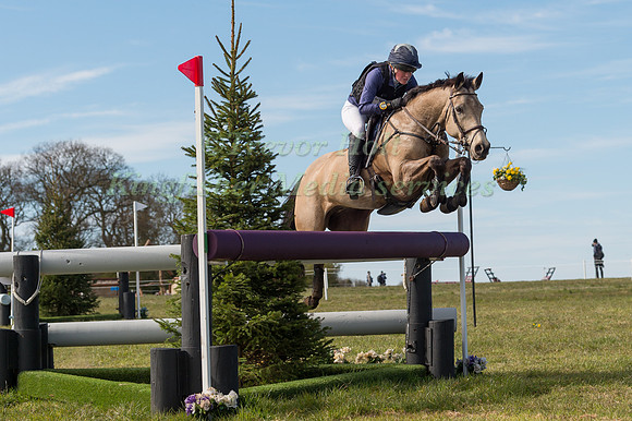 KATEY CUTHBERTSON RIDING OAREHOUSE HERO