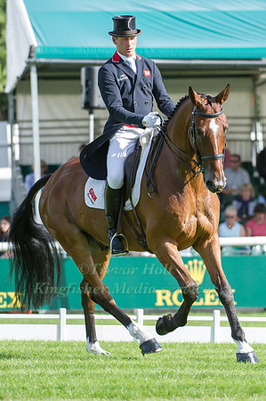 OLIVER TOWNEND (GBR) RIDING DROMGURRIHY BLUE