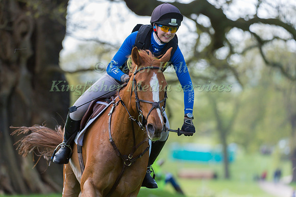 Nicole Gwynne (GBR) riding Free Flow